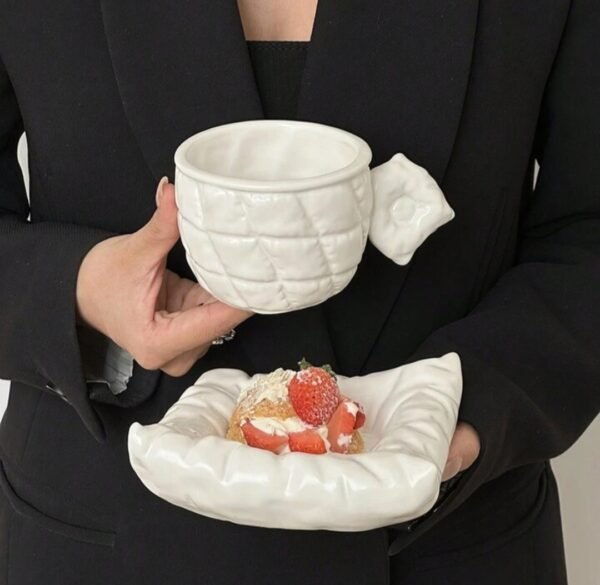 WhiteCushion Mug