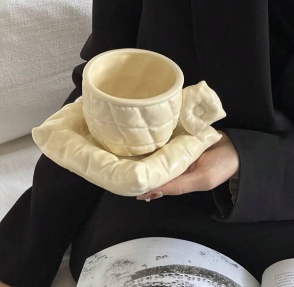 WhiteCushion Mug